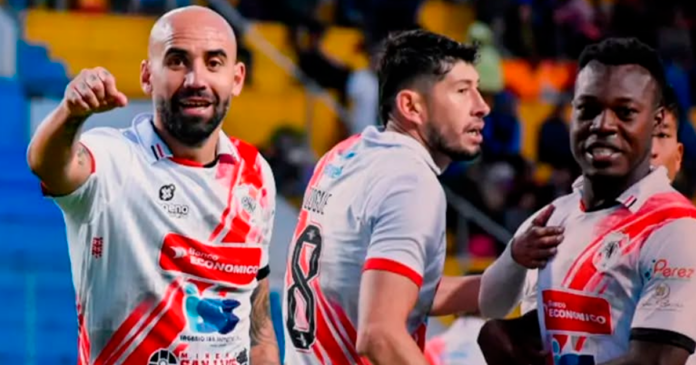 Nacional Potosí va por el liderato ante Blooming en Santa Cruz