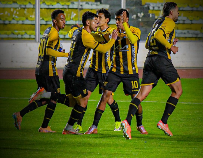 The Strongest restringe el acceso a sus jugadores y limita el contacto con la prensa