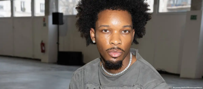 Arrestan a rapero D4vd vinculado al hallazgo de menor muerta