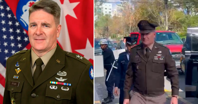 El mayor general Philip J. Ryan, durante su arribo al Ministerio de Defensa. (Composición En Conexión: RRSS/ captura de video)