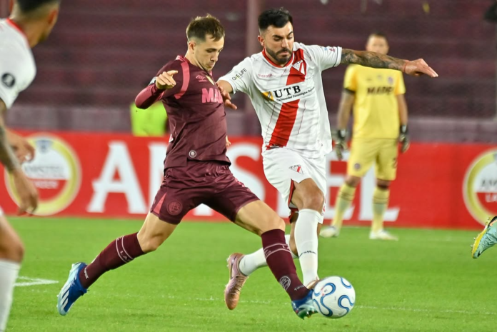 Lanús ganó en condición de local 1-0 a Always Ready el 16 de abril. (Foto: RRSS)
