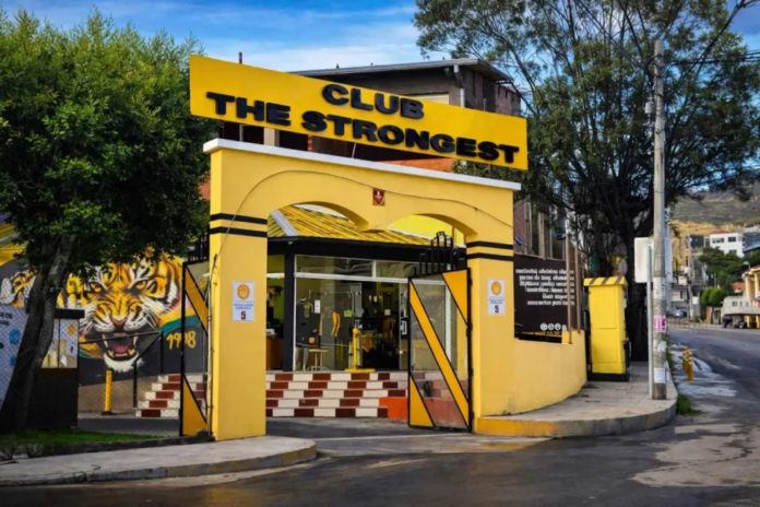 Socios de The Strongest preocupados por el nuevo estatuto