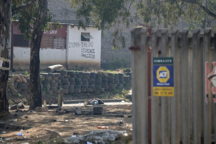 La matanza se produjo en una zona empobrecida cerca de una mina abandonada de oro. (Imagen: RRSS)