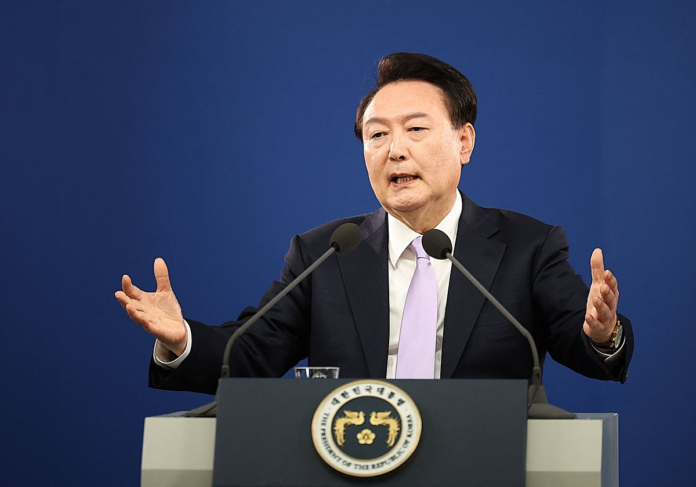 Yoon también se enfrenta a una pena de 30 años de prisión por enviar drones a Corea del Norte.