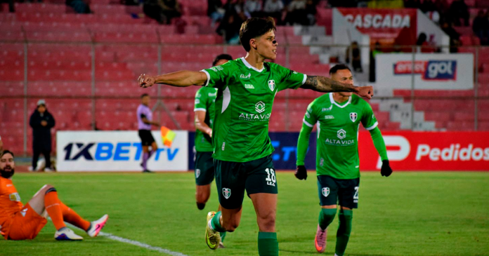 Ramiro Eguez festeja la igualdad ante Always Ready. (Imagen: Real Tomayapo)