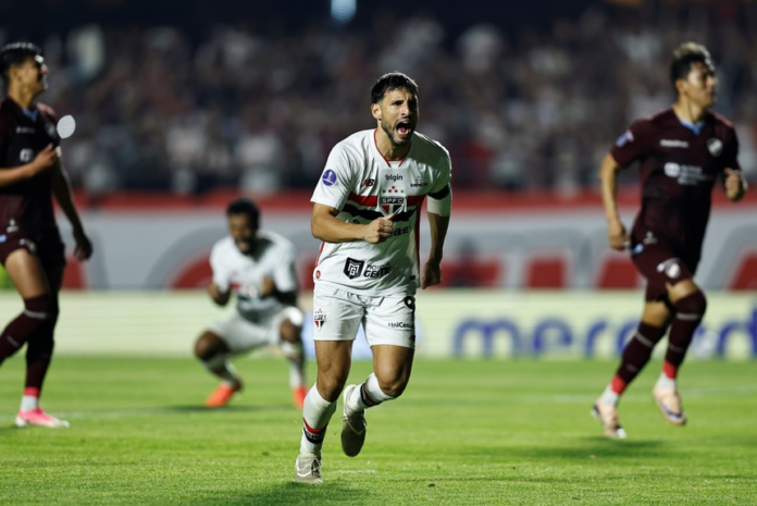 Bolívar está eliminado de la Copa Sudamericana. (Imagen: AFP)