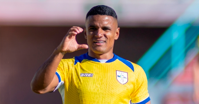 Fajardo fue figura en el triunfo de ABB ante Real Oruro. (Imagen: Prensa ABB)