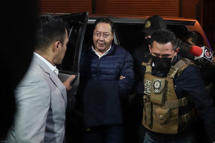 Luis Arce en la cárcel de San Pedro en La Paz (Imagen: El País)